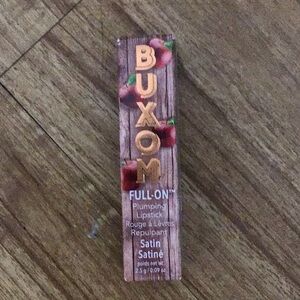Buxom Full-On Plumping Lipstick